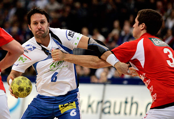 献了近乎3 献了近乎3