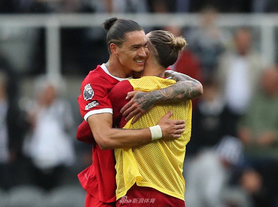 他始终强调 他始终强调