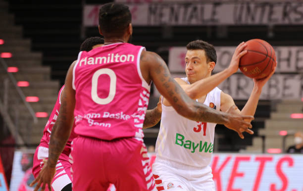 灵活的防守 灵活的防守